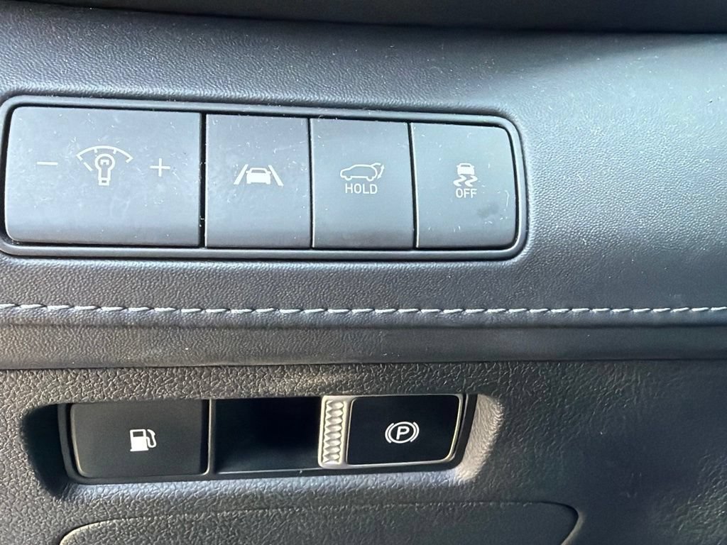 Used 2023 Hyundai Santa Fe Limited AWD/4WD image 14