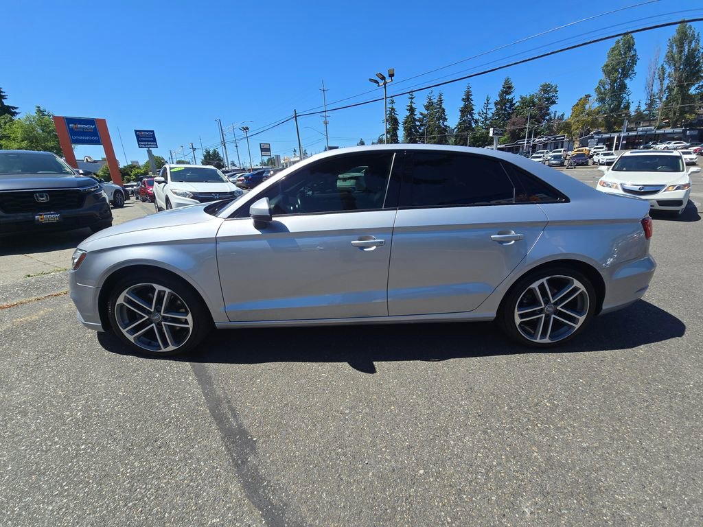 Used 2020 Audi A3 2.0T Premium FWD image 3