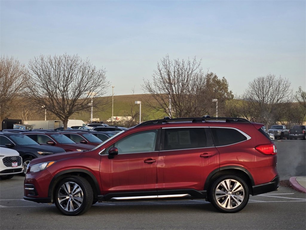 Used 2022 Subaru Ascent Limited w/ Technology Package image 7