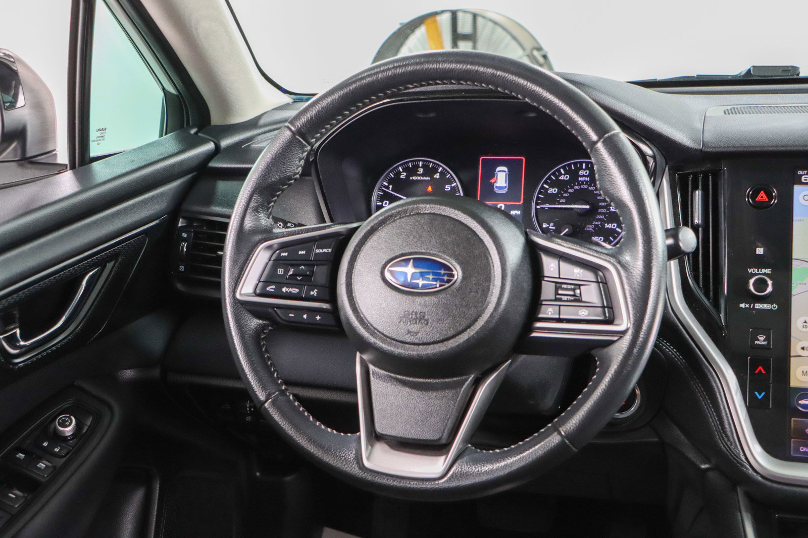 Used 2023 Subaru Outback Premium image 12