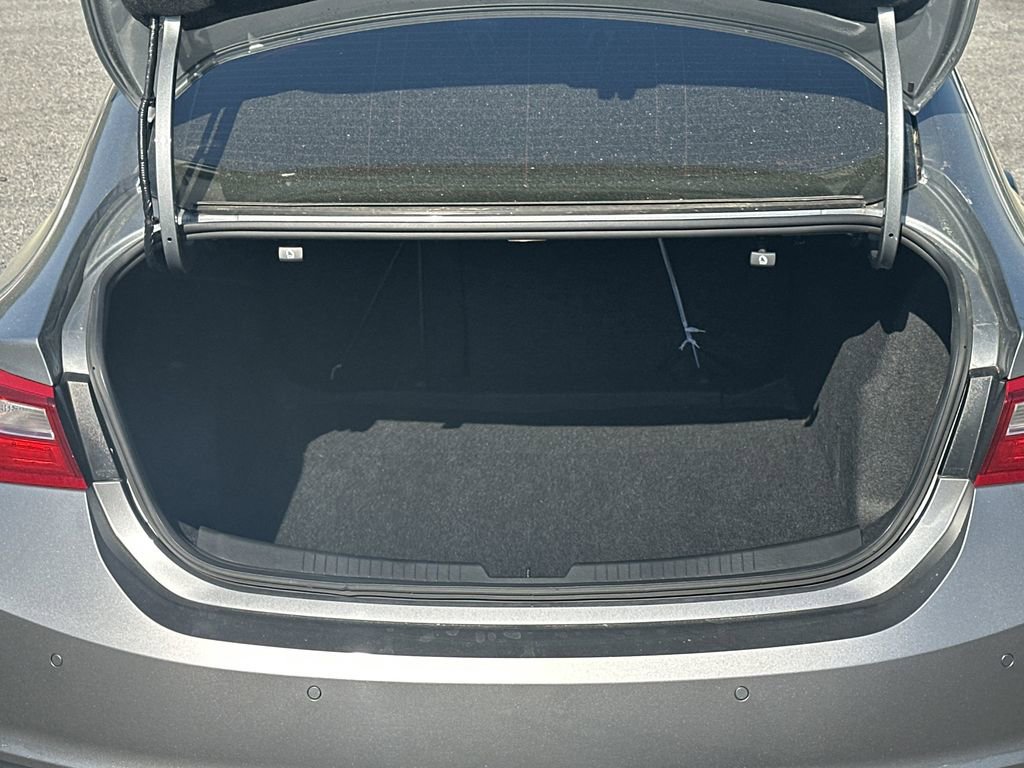 Used 2024 Chevrolet Malibu RS image 19