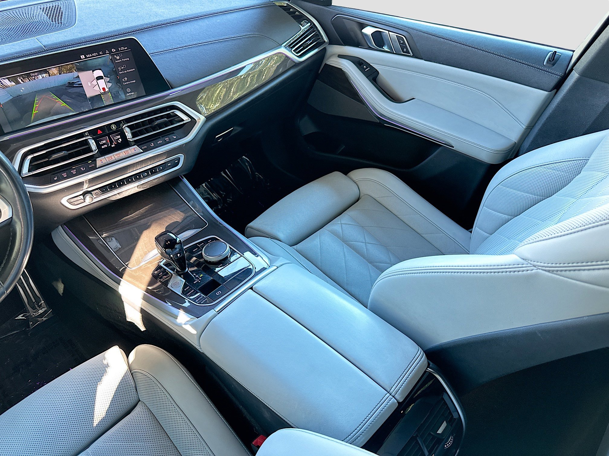 Used 2023 BMW X5 sDrive40i w/ M Sport Package image 25