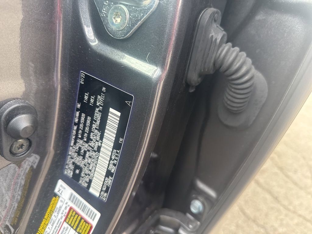 Used 2023 Toyota Highlander XSE FWD image 27