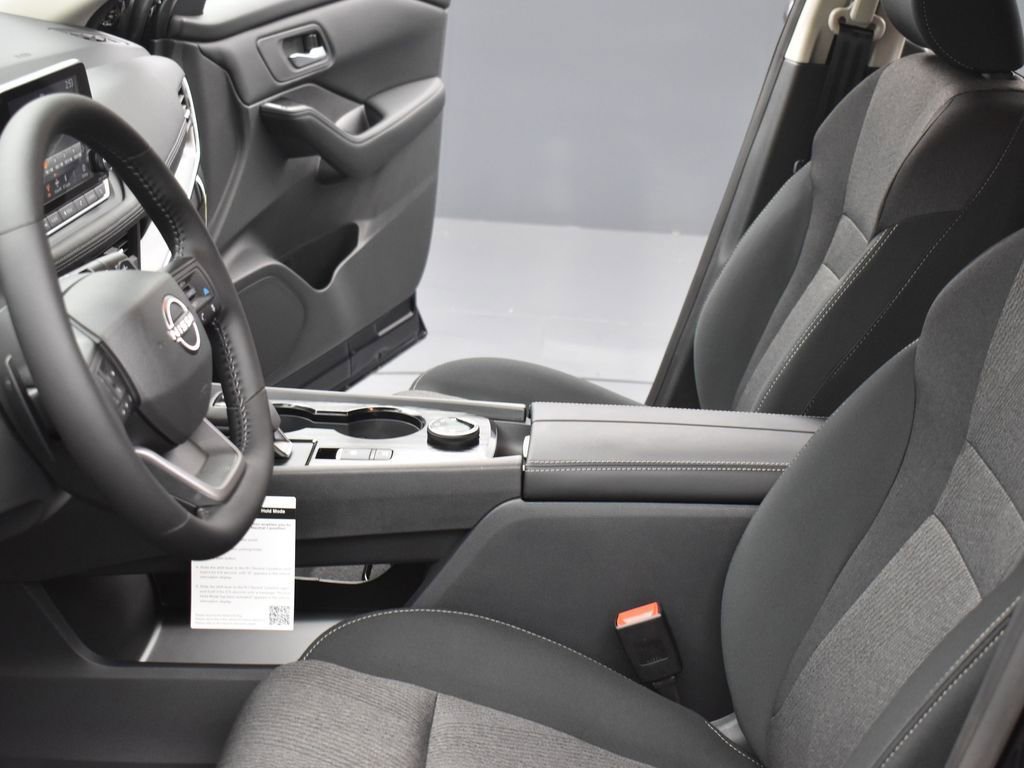 New 2026 Nissan Rogue SV w/ Cold Weather Package image 17