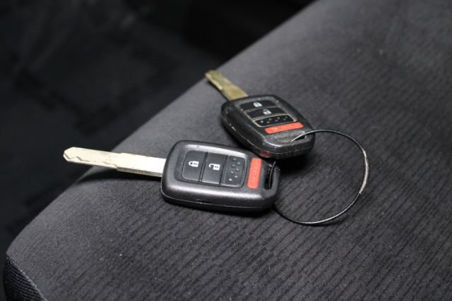 Used 2014 Honda CR-V LX image 13