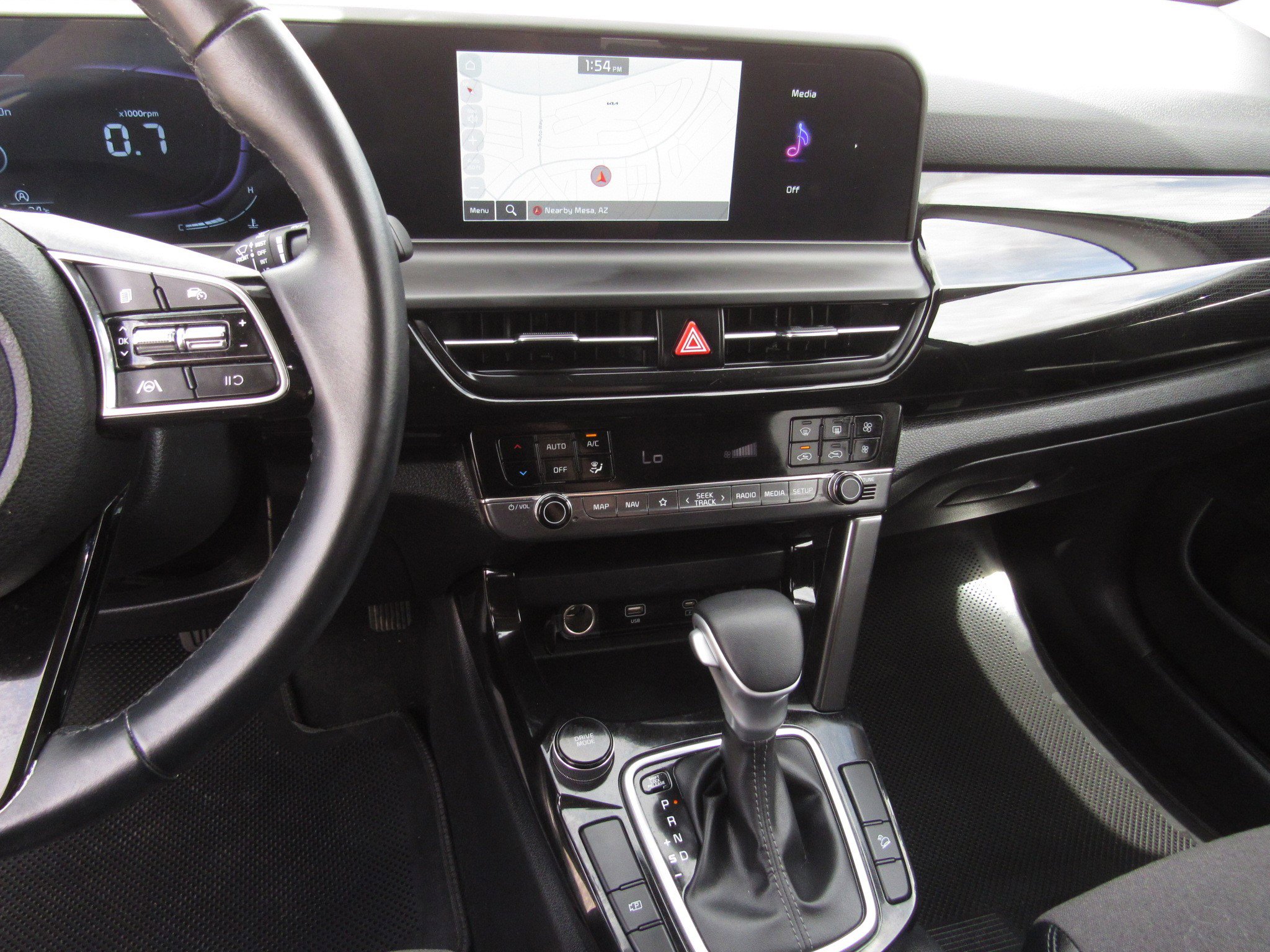 Used 2025 Kia Seltos S image 14