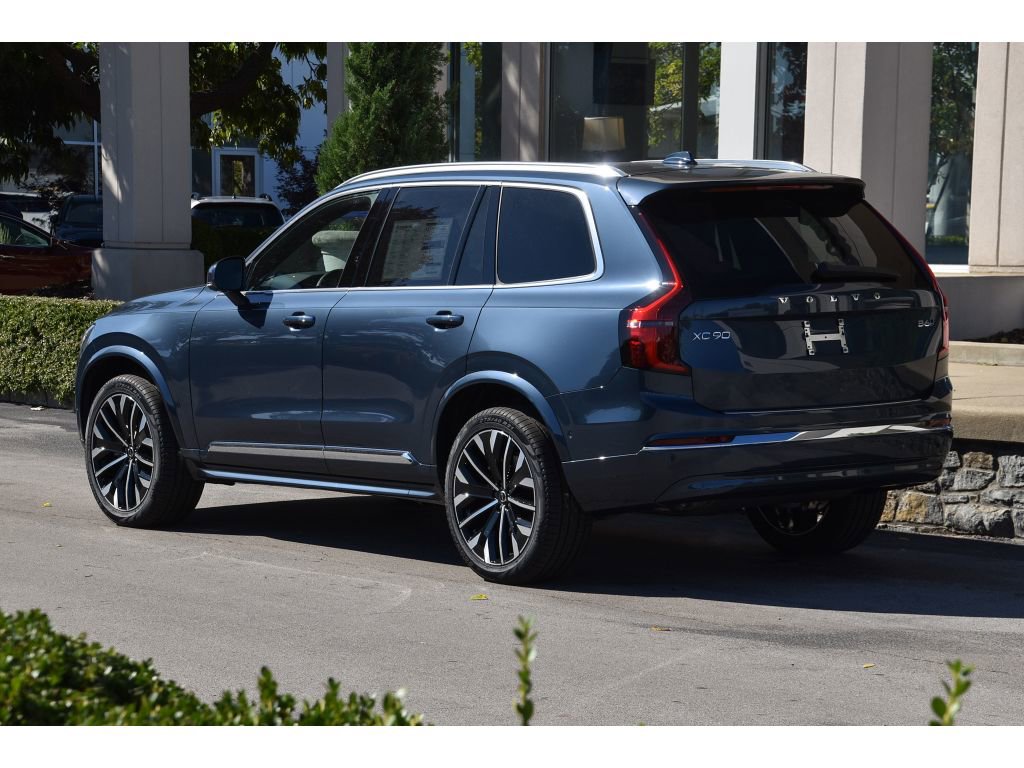 New 2026 Volvo XC90 B6 Plus w/ Protection Package Premier image 6