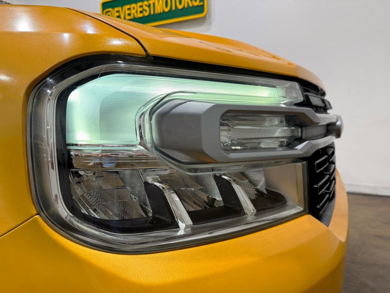 Used 2022 Ford Maverick Lariat w/ Lariat Luxury Package image 50