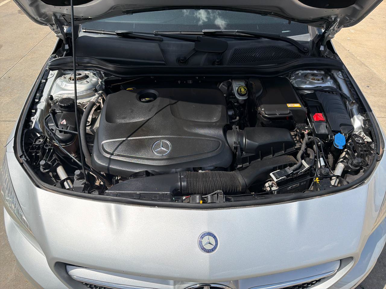 Used 2015 Mercedes-Benz CLA 250 4MATIC image 32