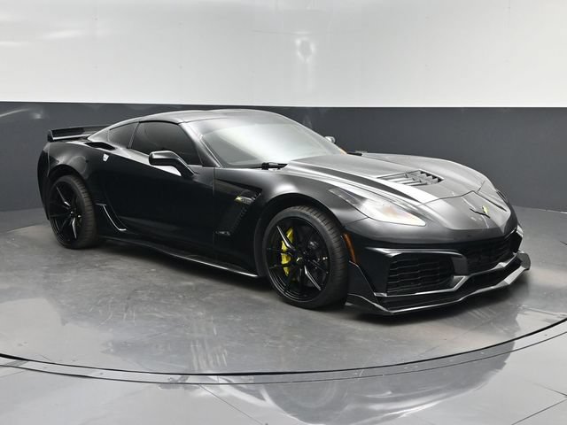 Used 2015 Chevrolet Corvette Z06 w/ 3LZ Preferred Equipment Group