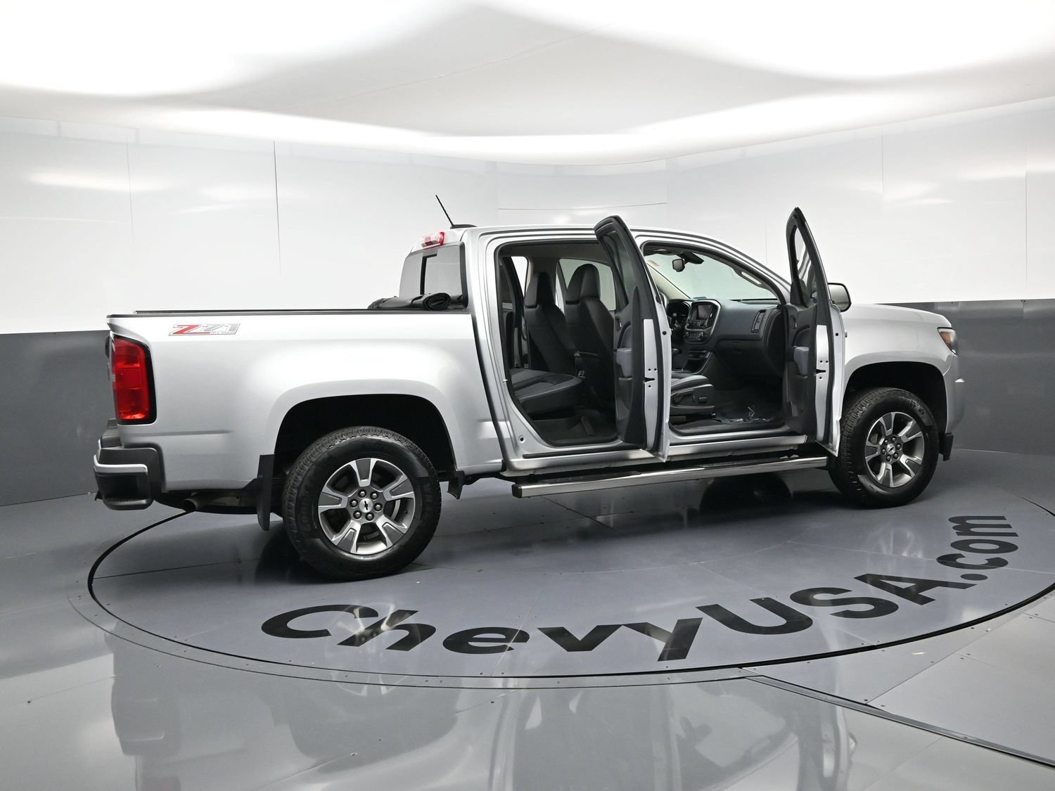 Used 2020 Chevrolet Colorado Z71 AWD/4WD image 25