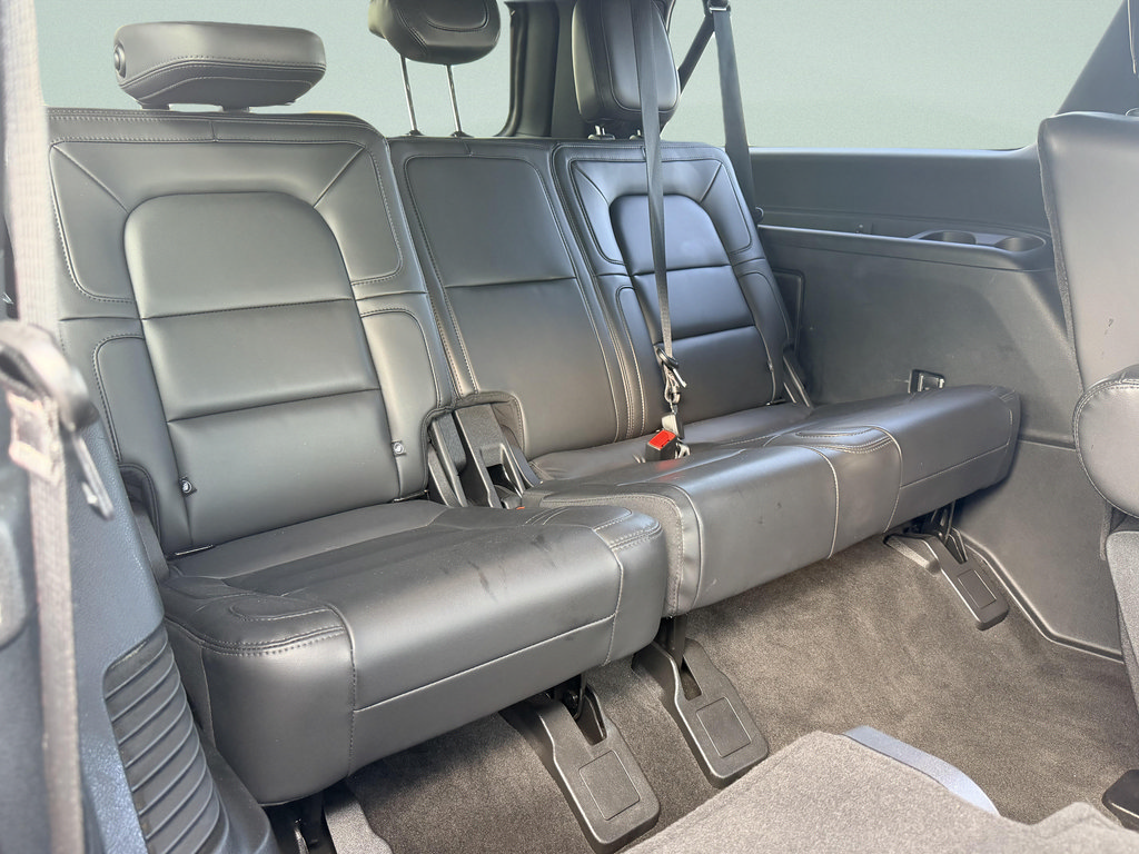 Used 2021 Lincoln Navigator L Reserve w/ Luxury Package AWD/4WD image 20