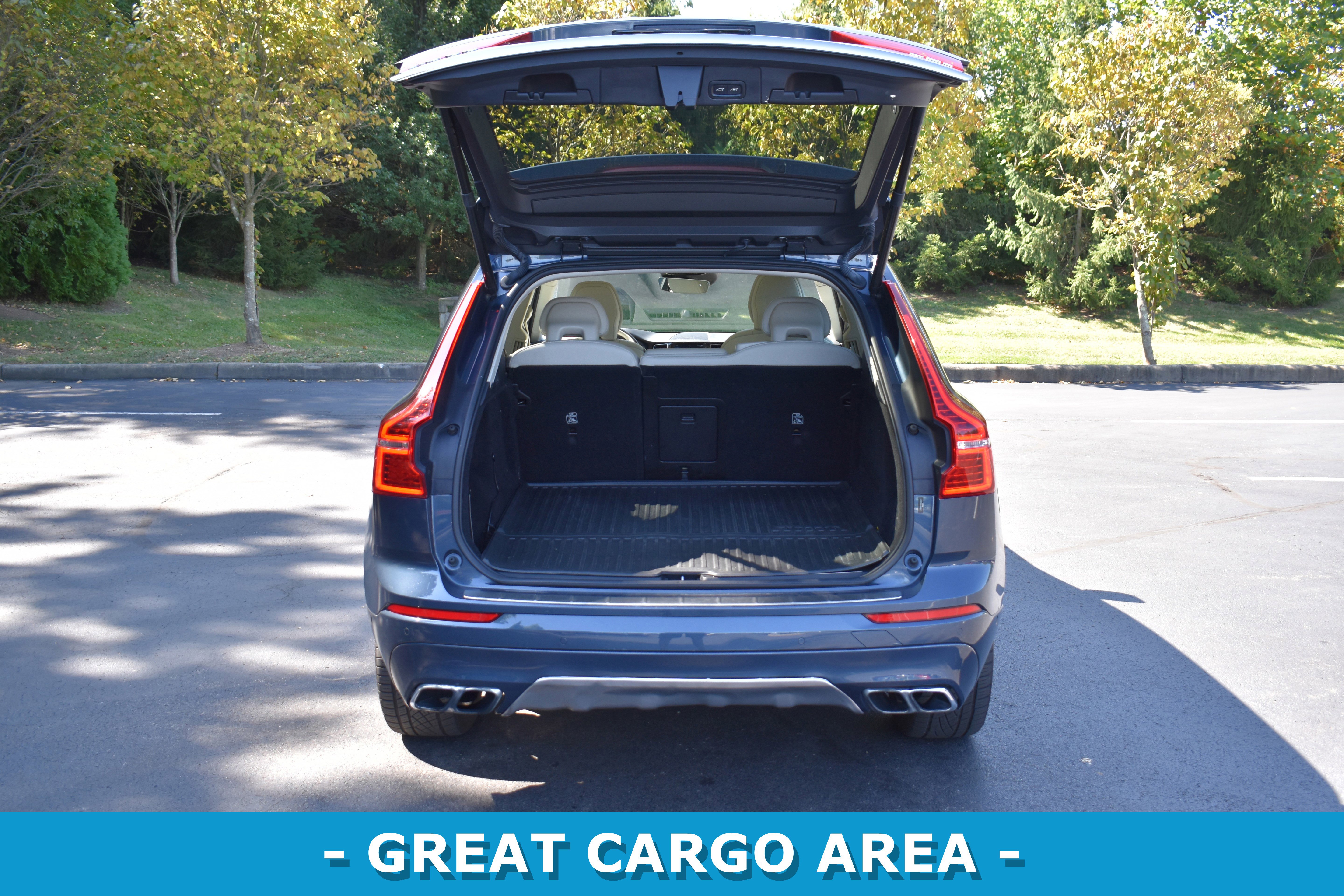 Used 2019 Volvo XC60 T8 Momentum w/ Advanced Package image 25