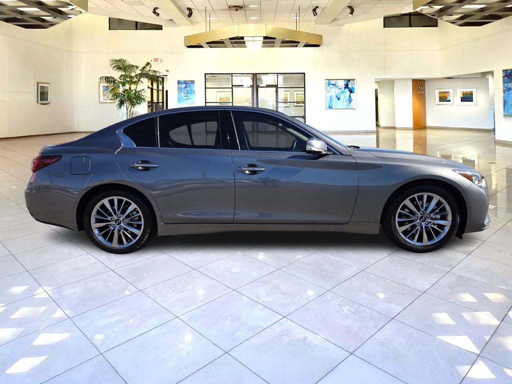 Used 2023 INFINITI Q50 Luxe RWD image 4