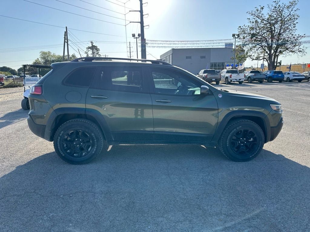Used 2021 Jeep Cherokee Trailhawk w/ Sun, Sound & Nav Group AWD/4WD image 5