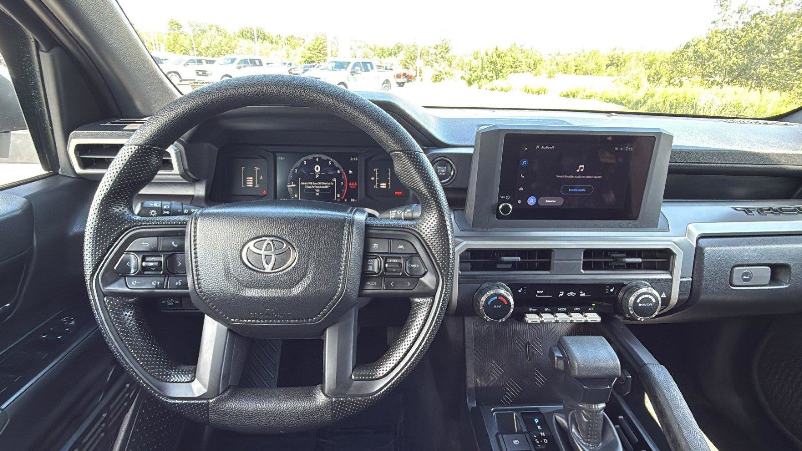 Used 2025 Toyota Tacoma SR5 AWD/4WD image 26