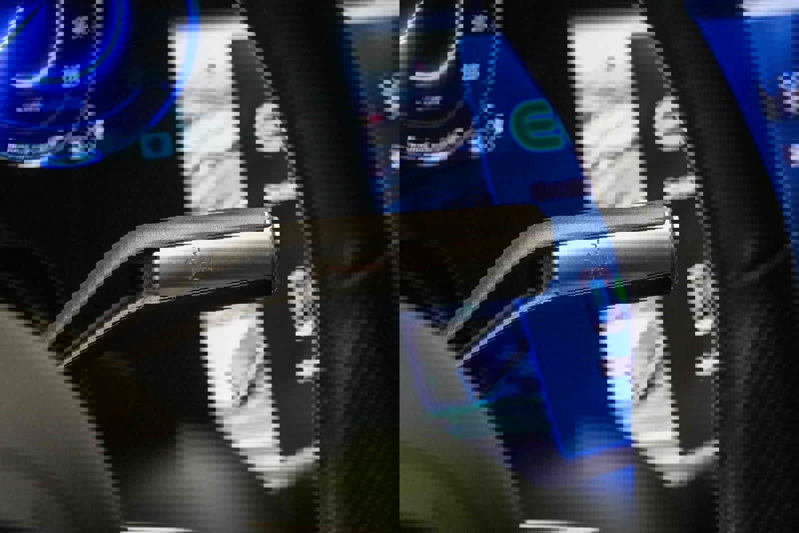 Certified 2023 Mercedes-Benz EQS 580 4MATIC Sedan image 18