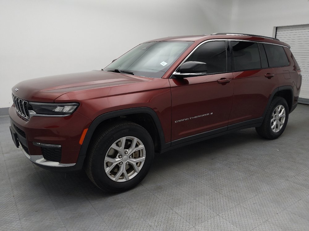 Used 2023 Jeep Grand Cherokee L Limited AWD/4WD image 2