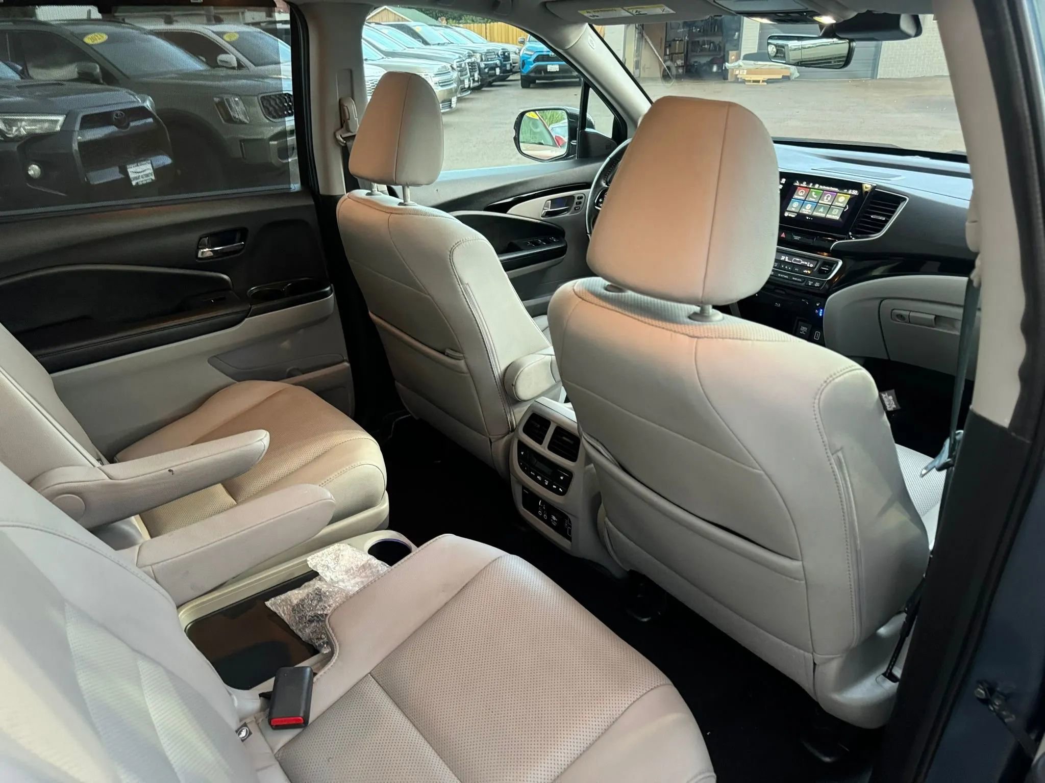 Used 2020 Honda Pilot Elite image 19