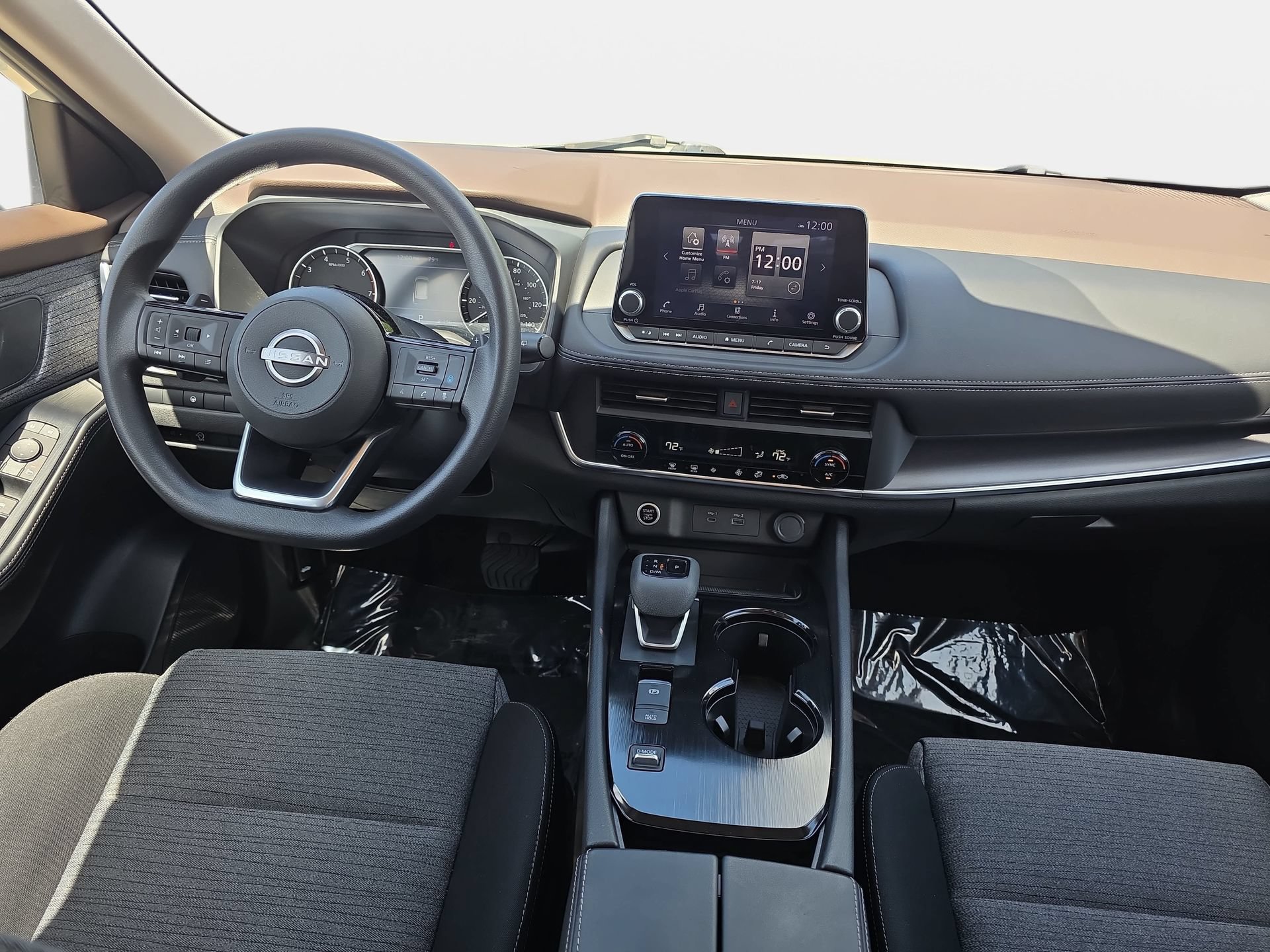 Used 2023 Nissan Rogue SV FWD image 9