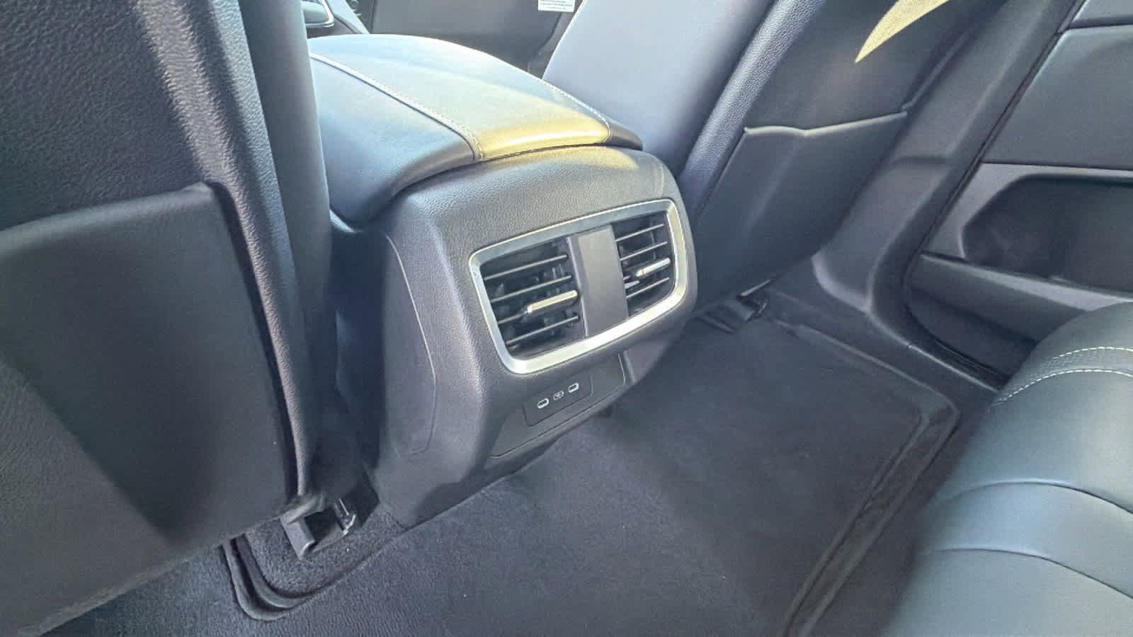 Used 2023 Acura RDX AWD w/ Technology Package image 24