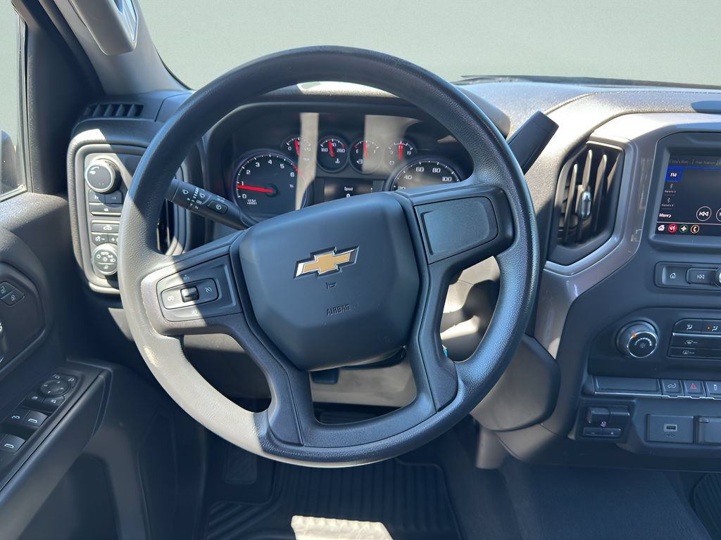 Used 2020 Chevrolet Silverado 2500 Custom w/ Custom Value Package AWD/4WD image 15