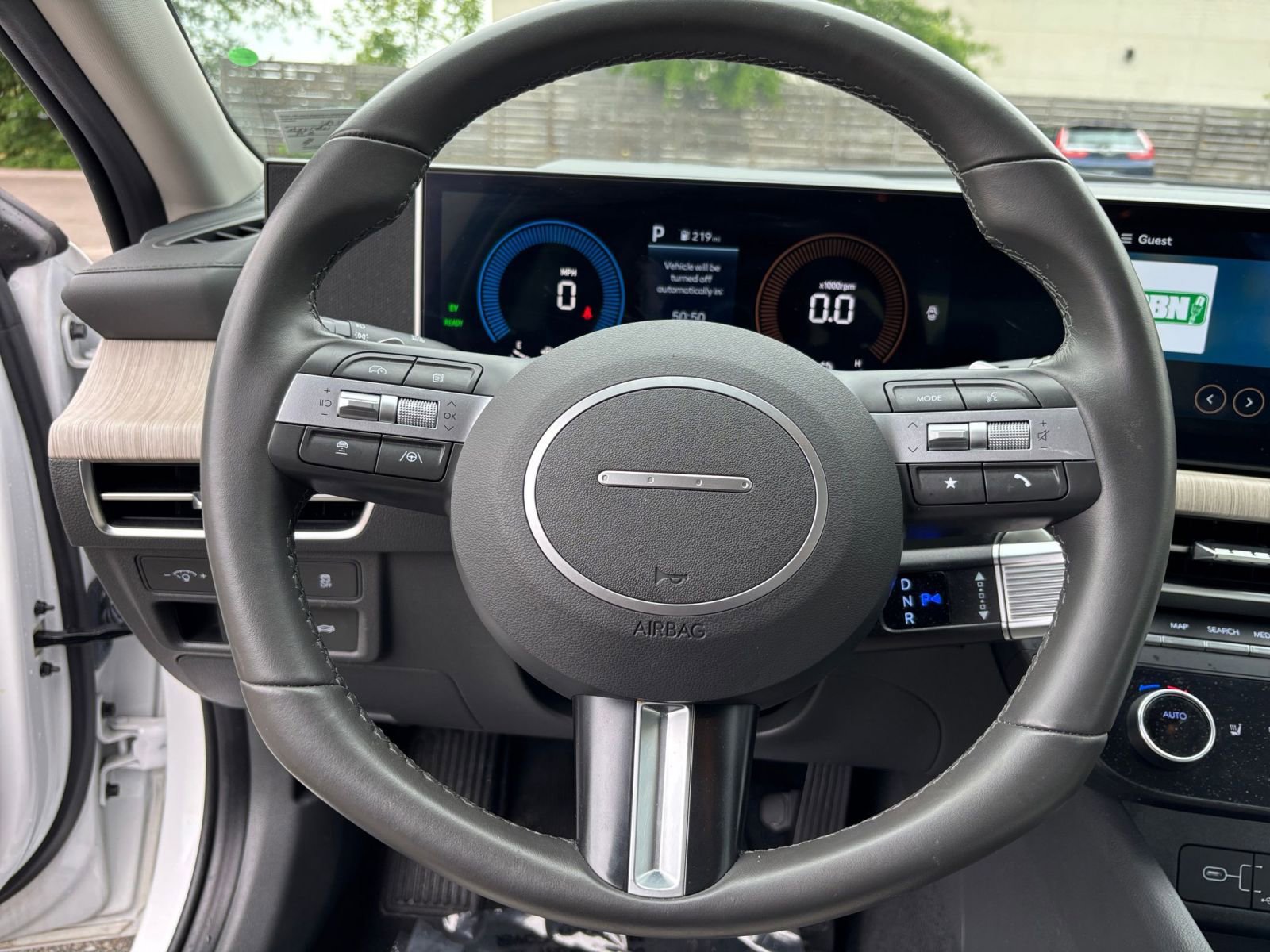 Used 2025 Hyundai Sonata SEL FWD image 29