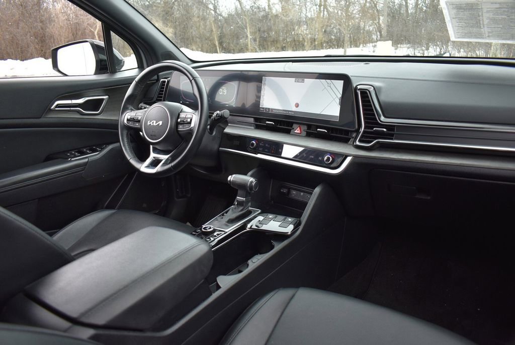 Used 2024 Kia Sportage X-Line w/ X-Line Premium Package image 35