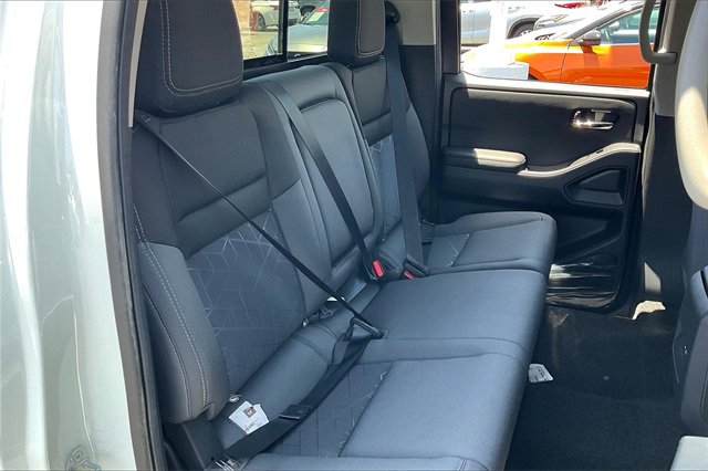New 2025 Nissan Frontier SV image 14