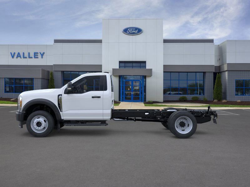 New 2026 Ford F550 4x4 Regular Cab Super Duty w/ Snow Plow Prep Package image 4