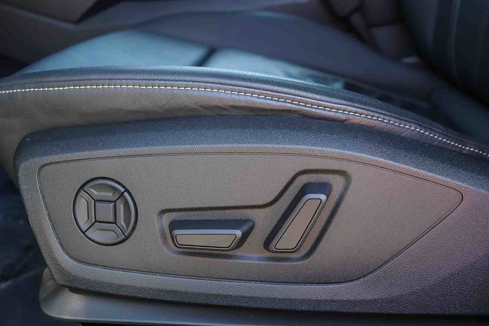 Used 2023 Audi A3 2.0T Premium w/ Convenience Package image 27