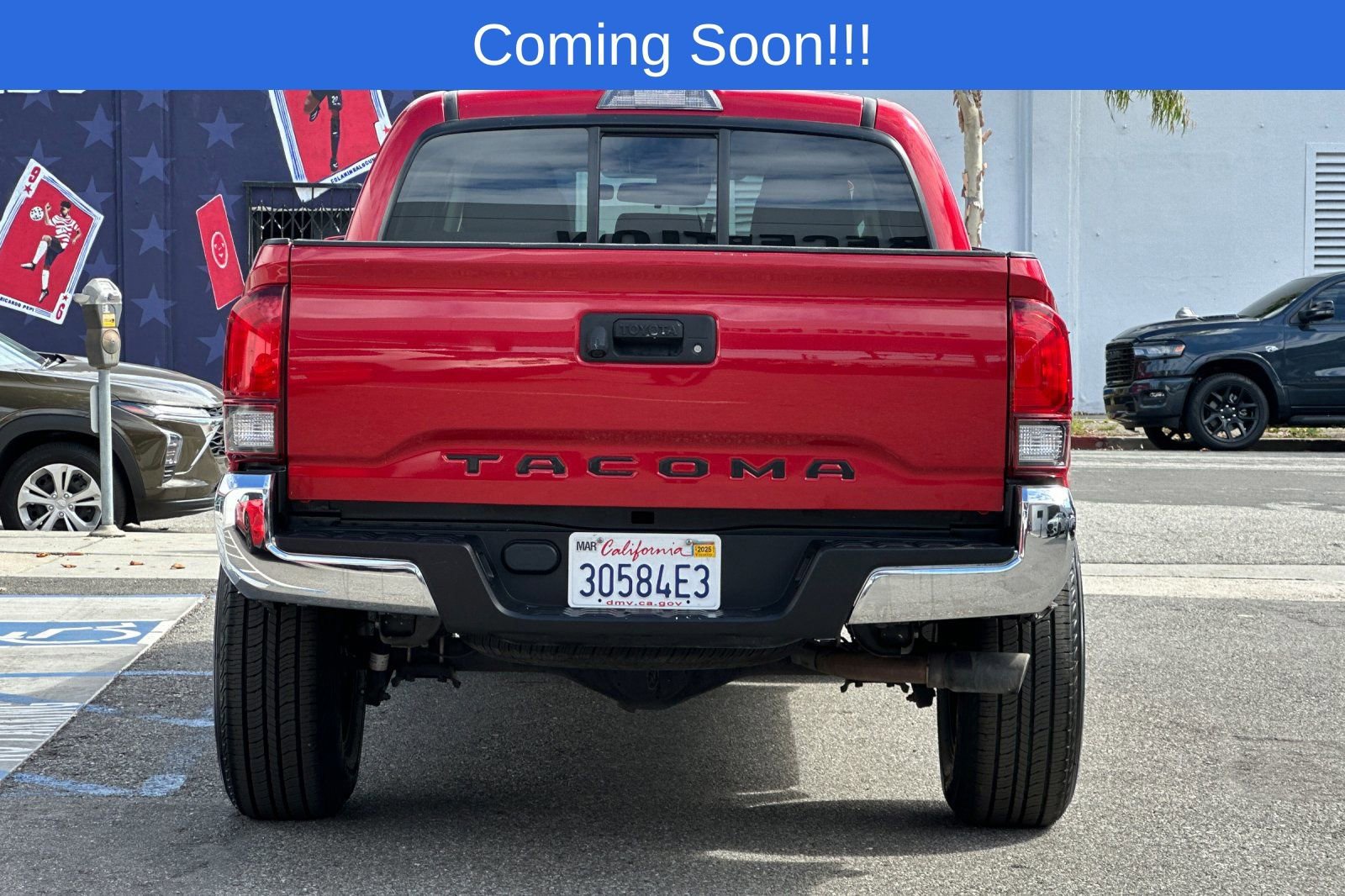 Used 2021 Toyota Tacoma SR5 w/ Blackout Package (TMS) image 5