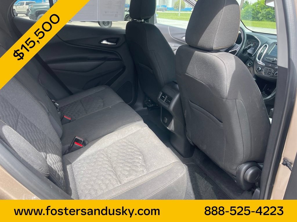Used 2018 Chevrolet Equinox LT FWD image 16