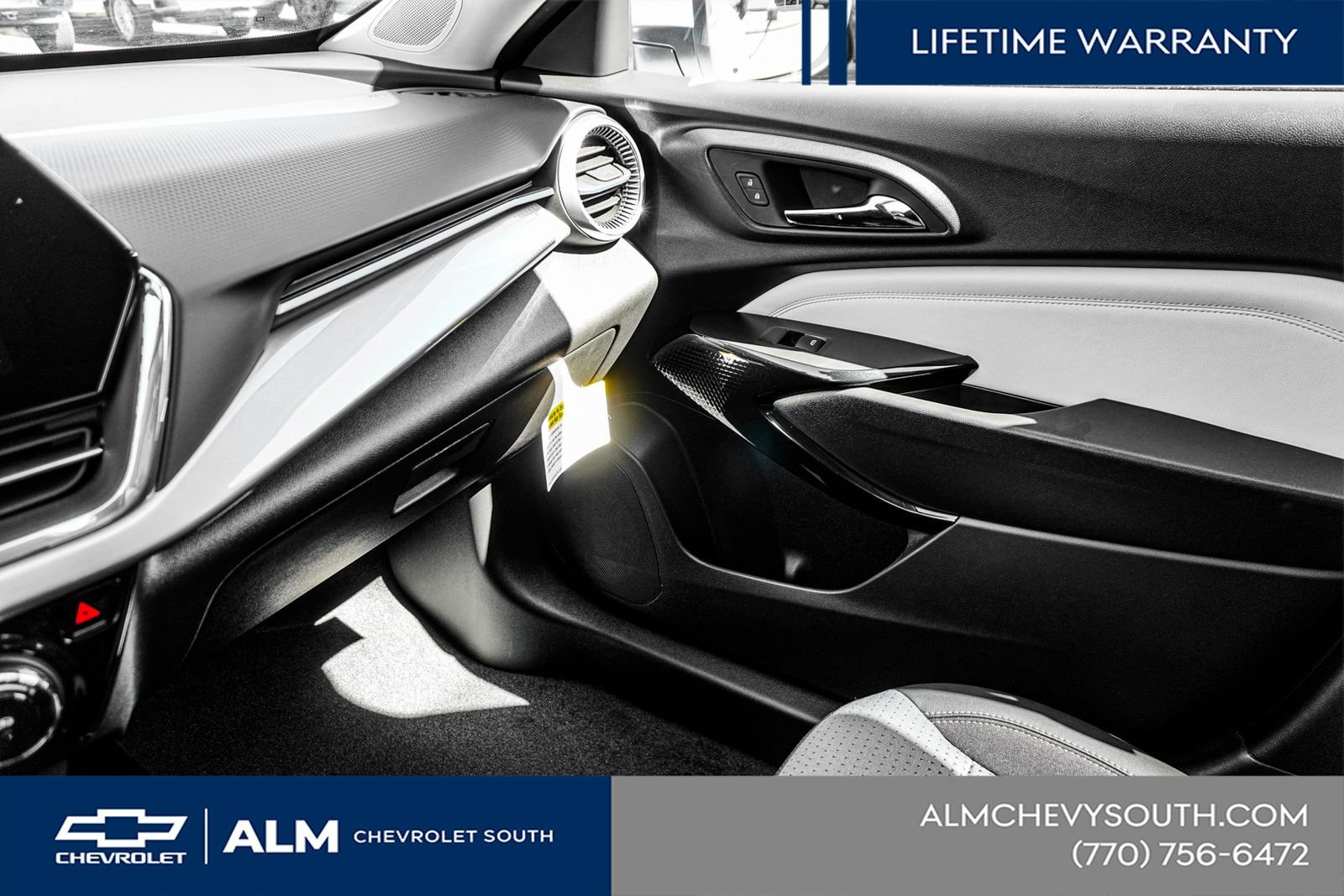 New 2025 Chevrolet Trax LT w/ Sunroof Package FWD image 45