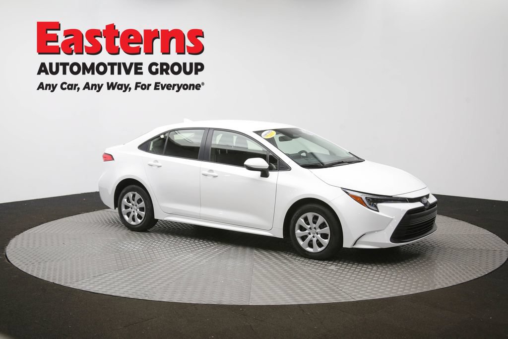 Used 2024 Toyota Corolla LE FWD image 47