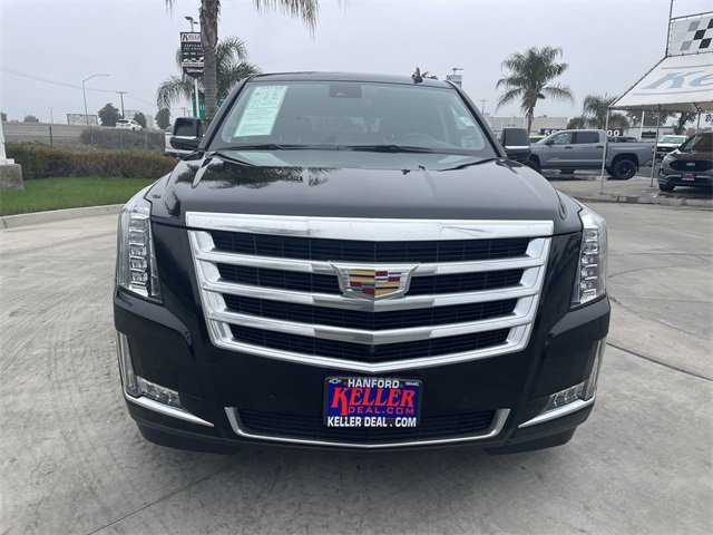 Used 2020 Cadillac Escalade Luxury image 3