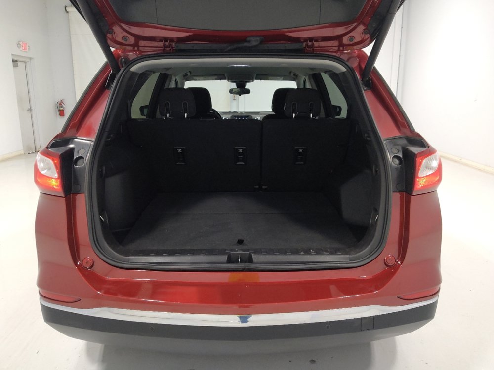 Used 2019 Chevrolet Equinox LT w/ Driver Convenience Package FWD image 29