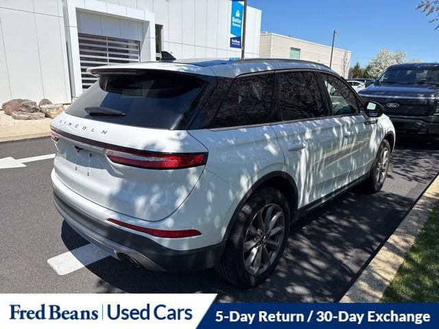 Used 2022 Lincoln Corsair AWD w/ Premium Package image 6