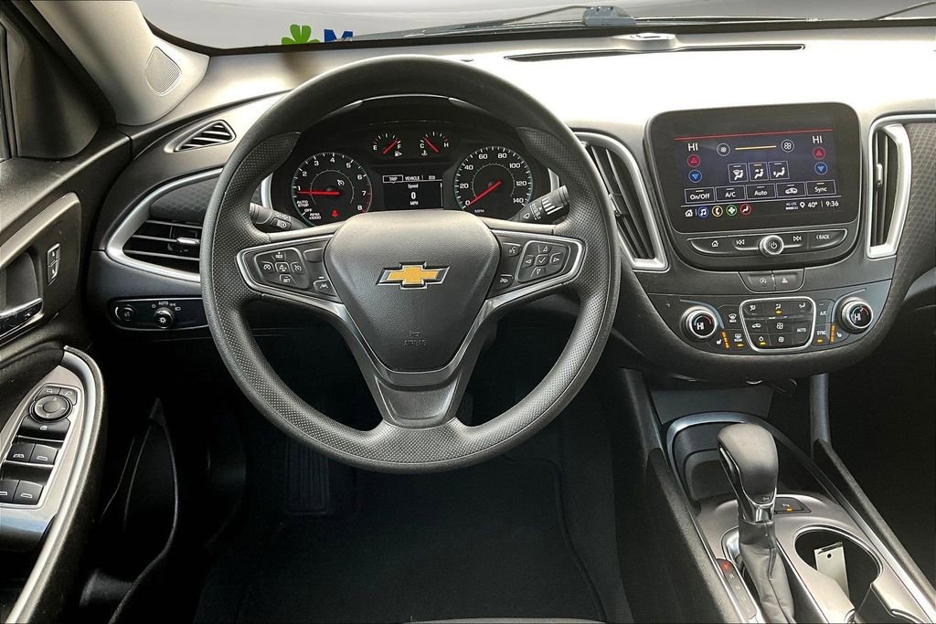 Used 2024 Chevrolet Malibu LT image 8