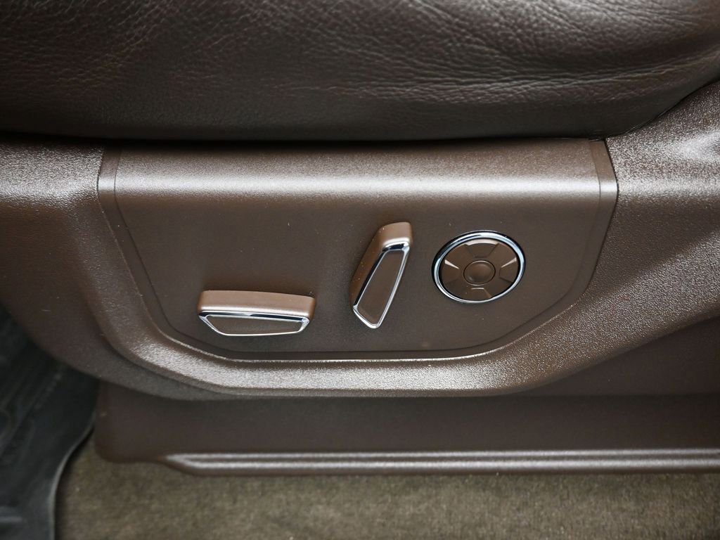 Used 2018 Ford F150 King Ranch w/ Equipment Group 601A Luxury image 12