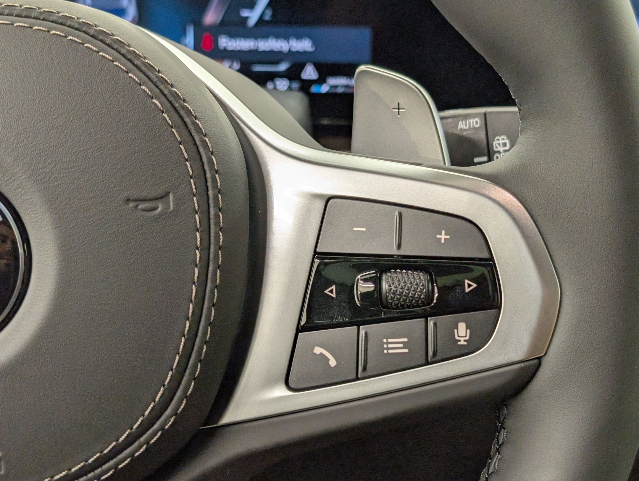 New 2026 BMW X5 xDrive40i w/ M Sport Package image 21