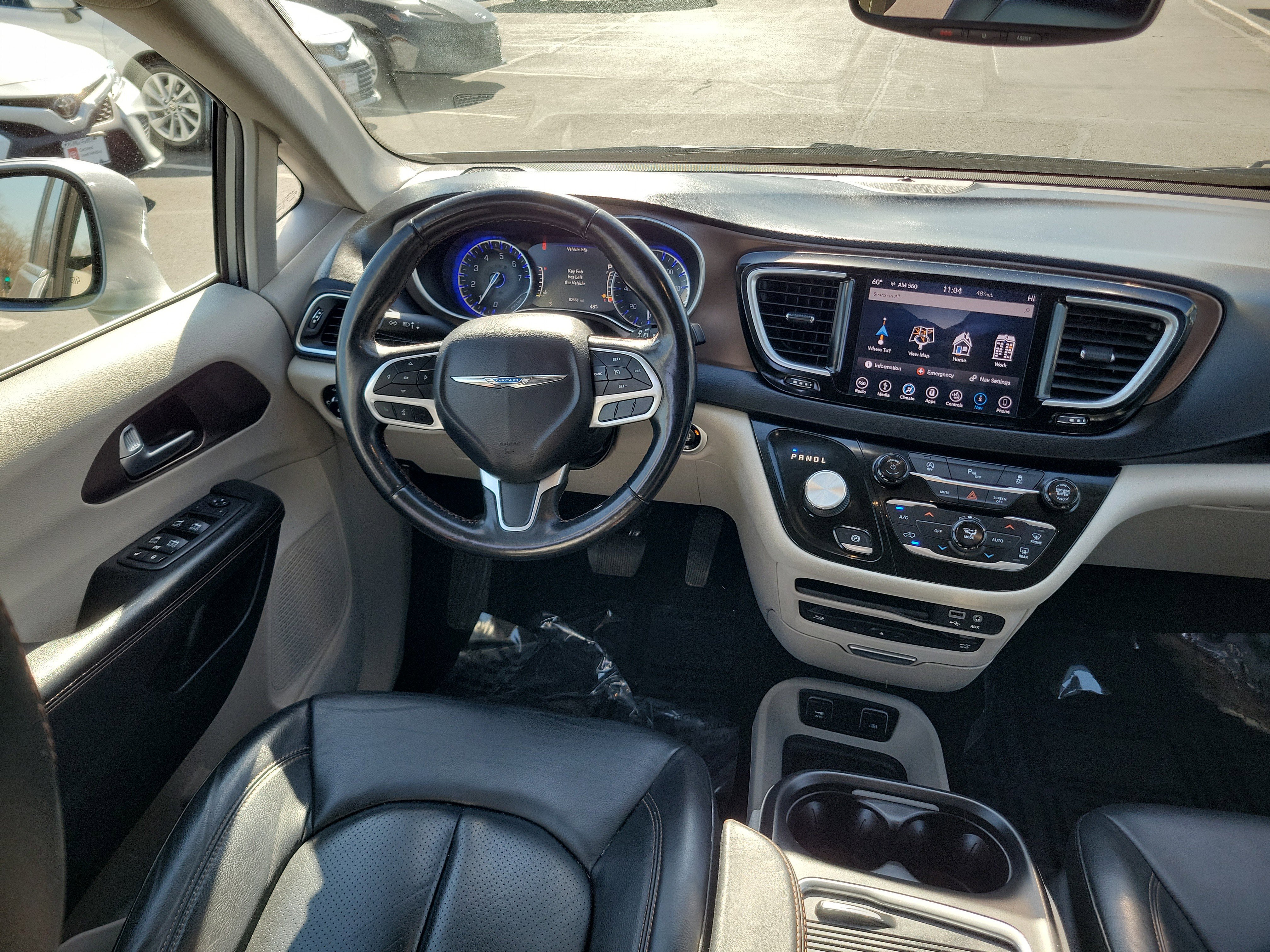 Used 2019 Chrysler Pacifica Touring-L Plus w/ Tire & Wheel Group image 25