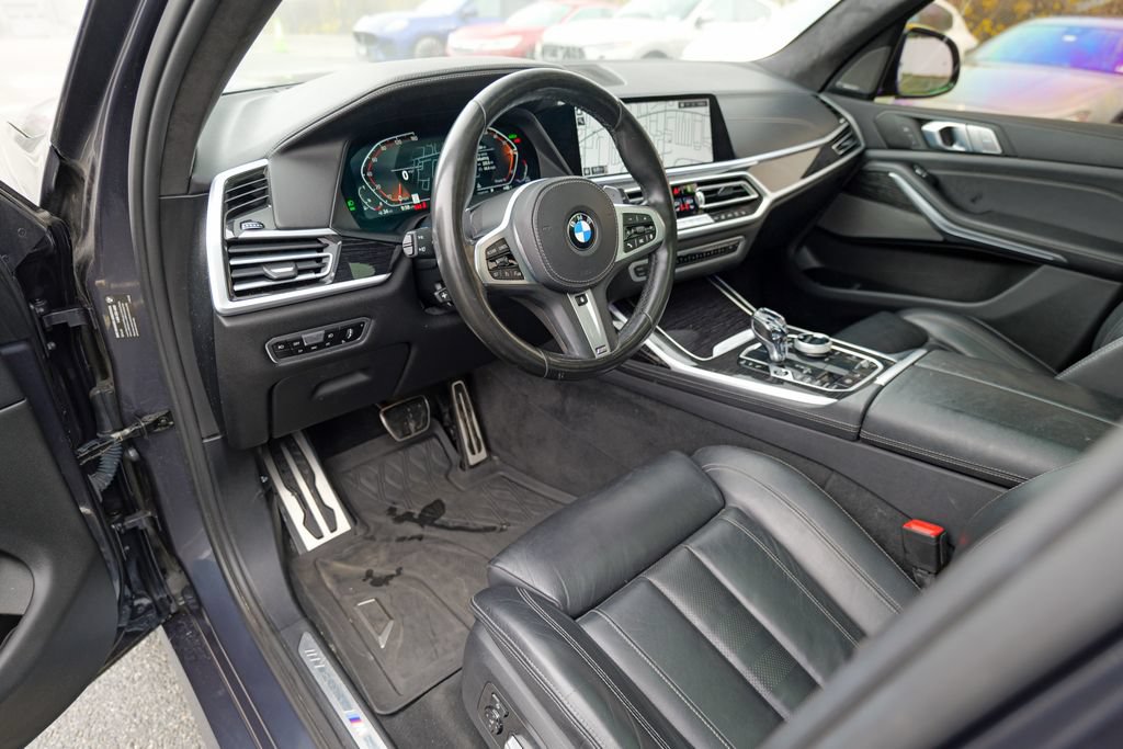 Used 2021 BMW X7 xDrive40i w/ M Sport Package AWD/4WD image 20