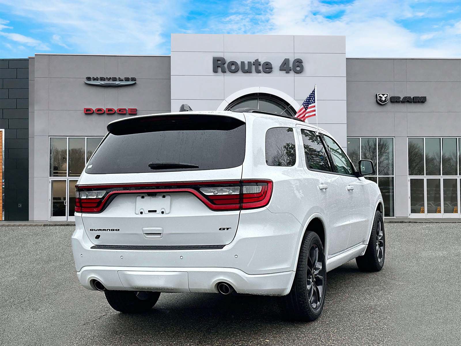 Used 2023 Dodge Durango GT AWD/4WD image 5