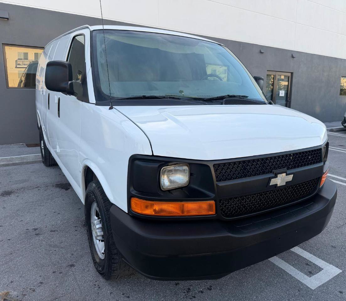 Used 2012 Chevrolet Express 2500 RWD image 8