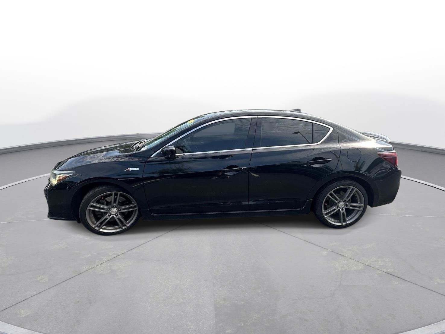 Used 2019 Acura ILX FWD image 9