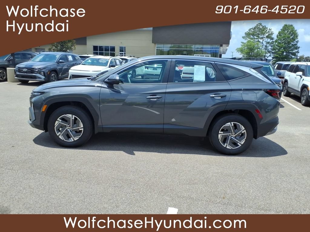 New 2026 Hyundai Tucson Blue SE AWD/4WD image 2