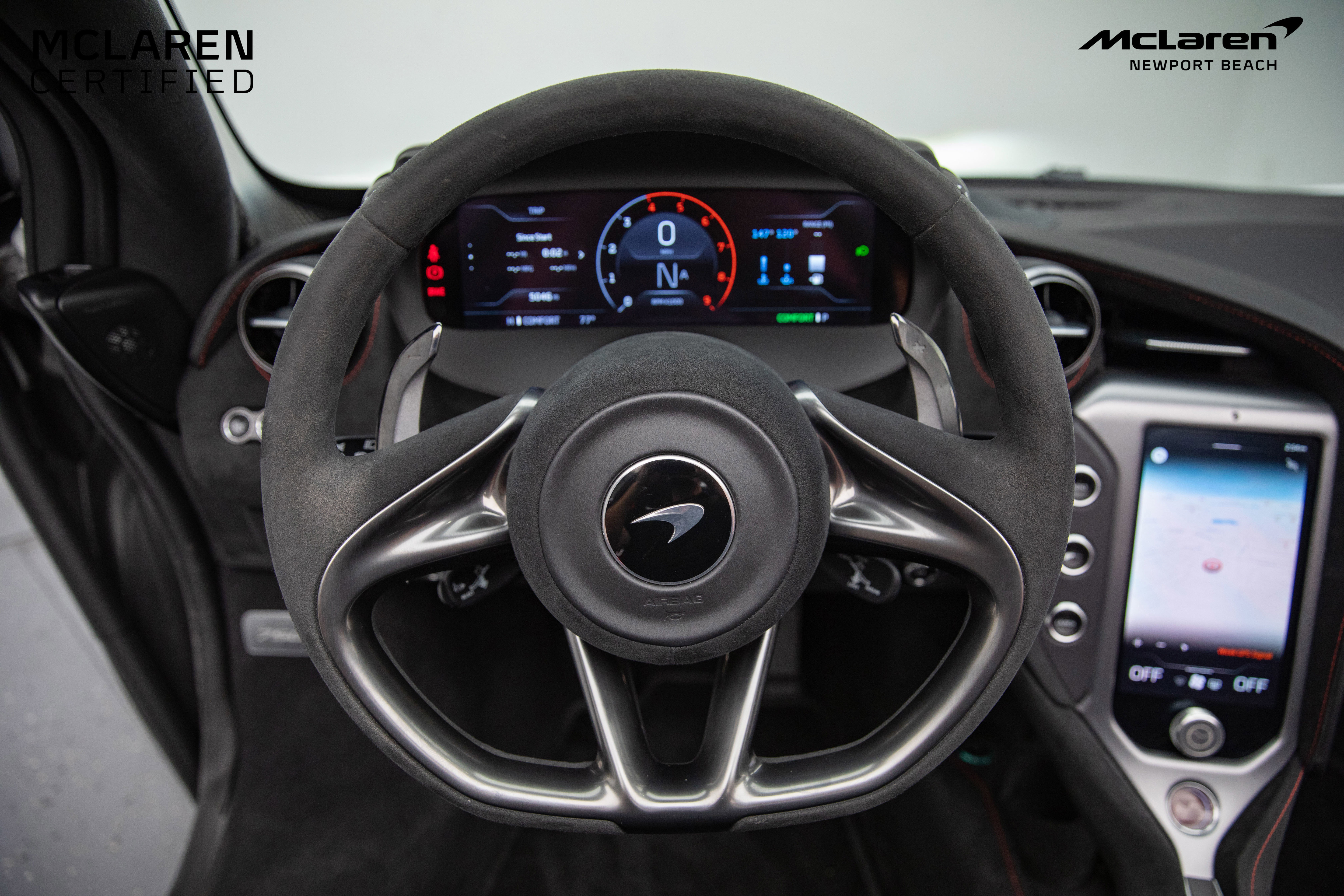 Used 2024 McLaren 750S Spider image 29