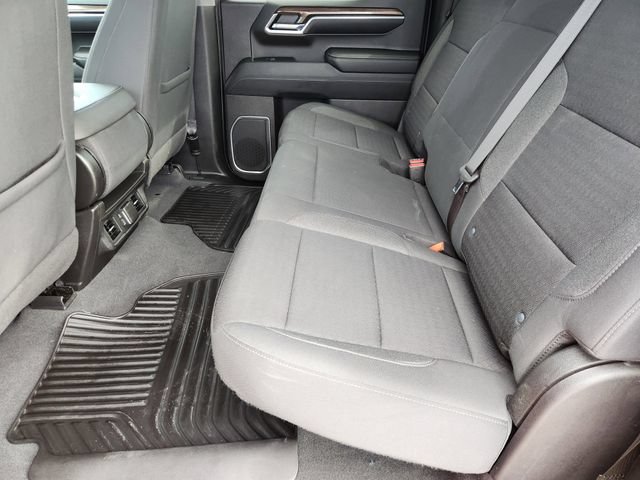 Used 2023 Chevrolet Silverado 1500 LT AWD/4WD image 30