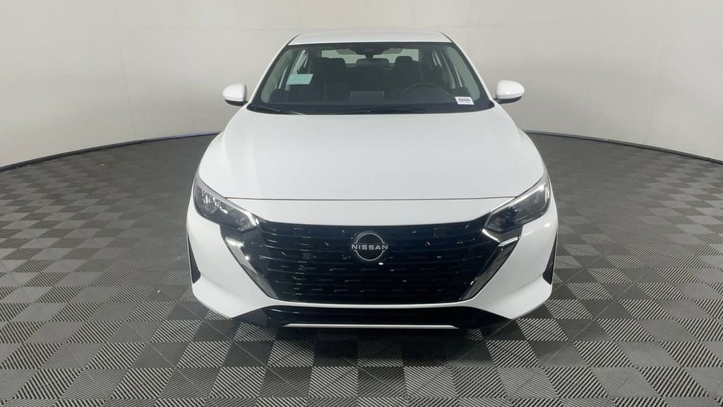 New 2025 Nissan Sentra SV image 9